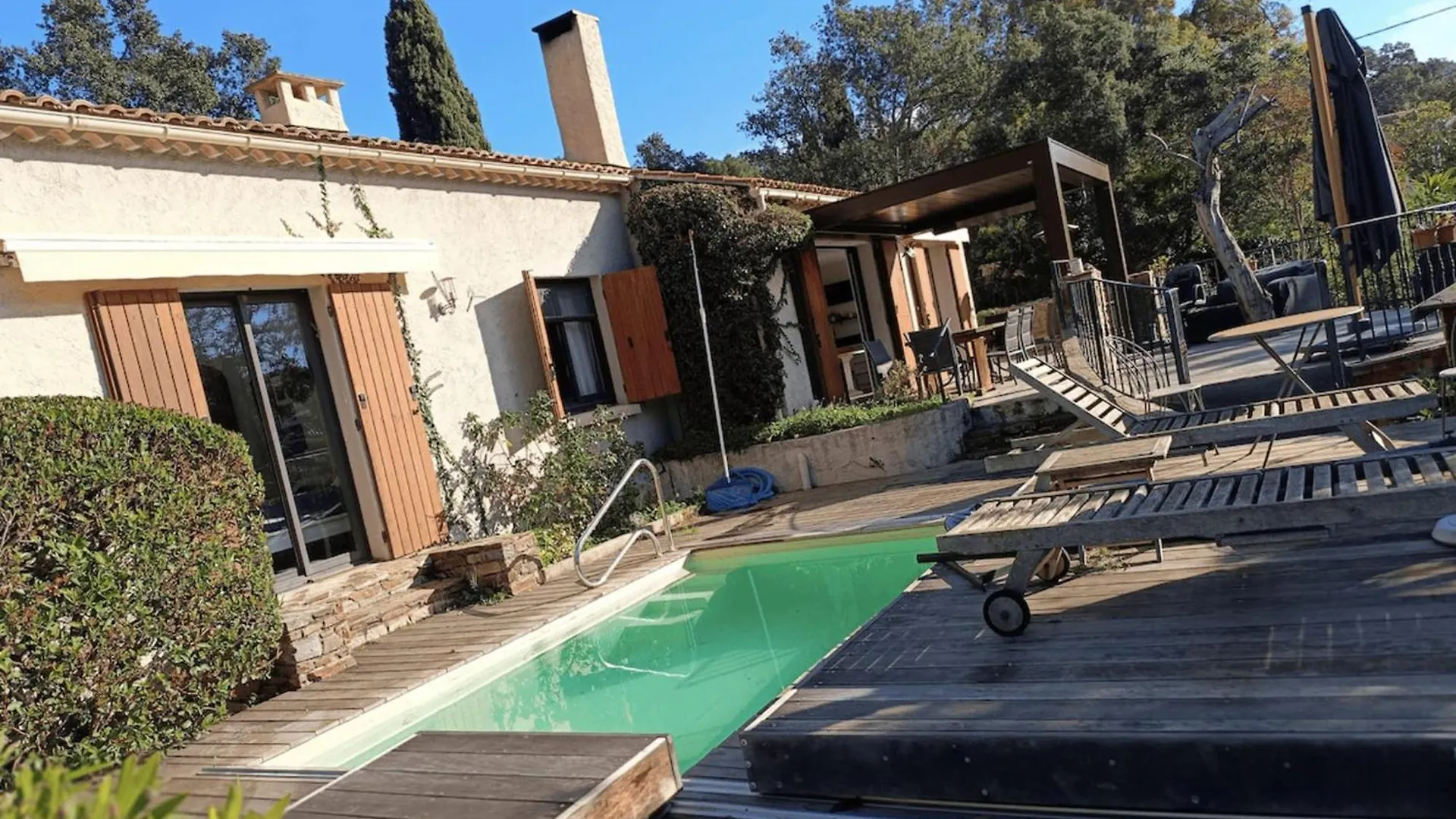 Spacious House With Pool In Cabasson Bormes-les-Mimosas